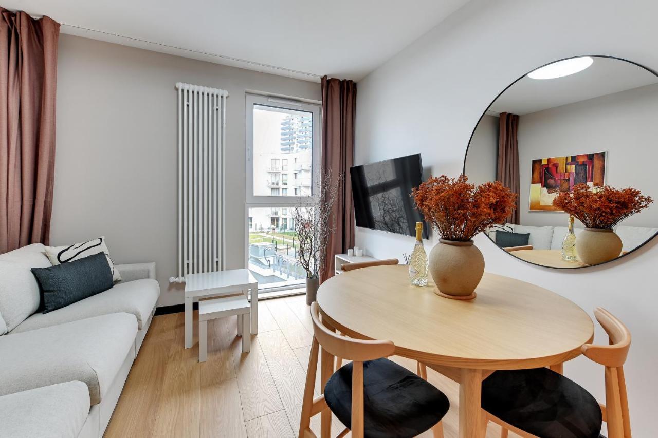 Boutique Aura 40 By Grand Apartments غدانسك المظهر الخارجي الصورة