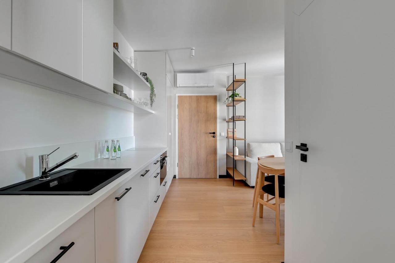 Boutique Aura 40 By Grand Apartments غدانسك المظهر الخارجي الصورة